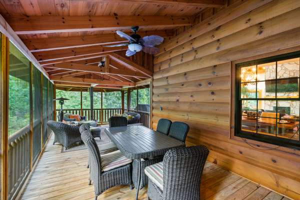 843 Rainbow Cir., Lake Lure, NC