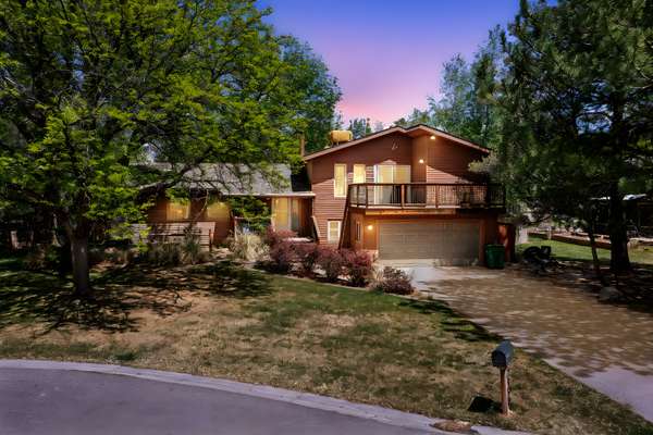 Redlands Home on Cul-de-Sac Backing to Open Space