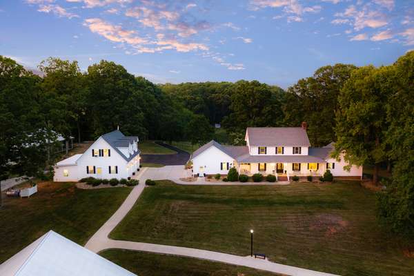 The Oaks Estate - An Exquisite 88 Acre Estate with Two Modern Farm Houses, Chapel, Multiple Buildings and Potential Equestrian Facilities, Bed & Breakfast & More