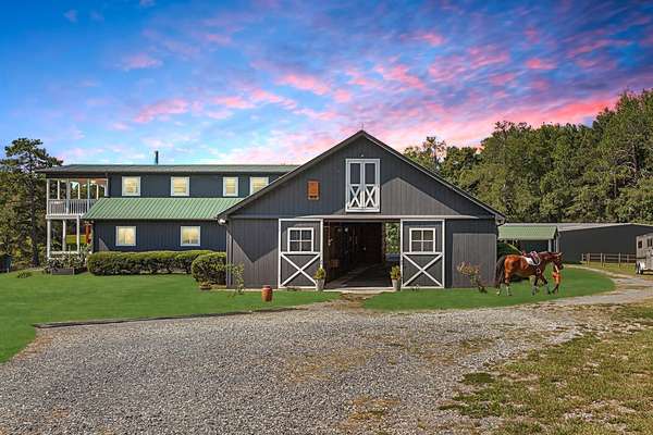 FAIR OAK FARM 15-ACRE HUNT BOX IN SOUTHERN PINES HORSE COUNTRY