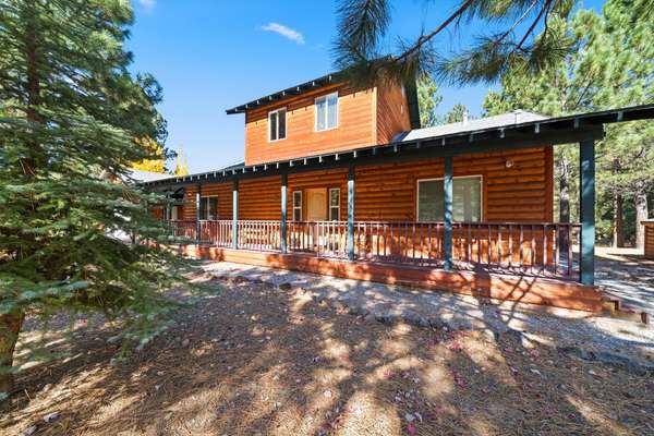 Creek Frontage Cabin