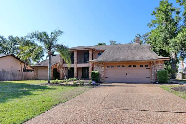 **Resort-Style Oasis in the Heart of Sarasota — Spacious Pool Home with In-Law Suite, Solar, and Prime Location!**