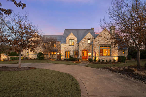 Gorgeous Custom Home exclusively located in The Landing