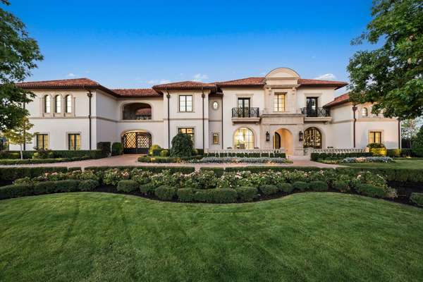Exquisite Quail Hollow Estate: A Masterpiece of Luxury Living in Westlake