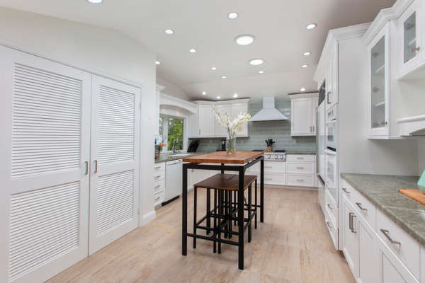 Beautiful gourmet kitchen